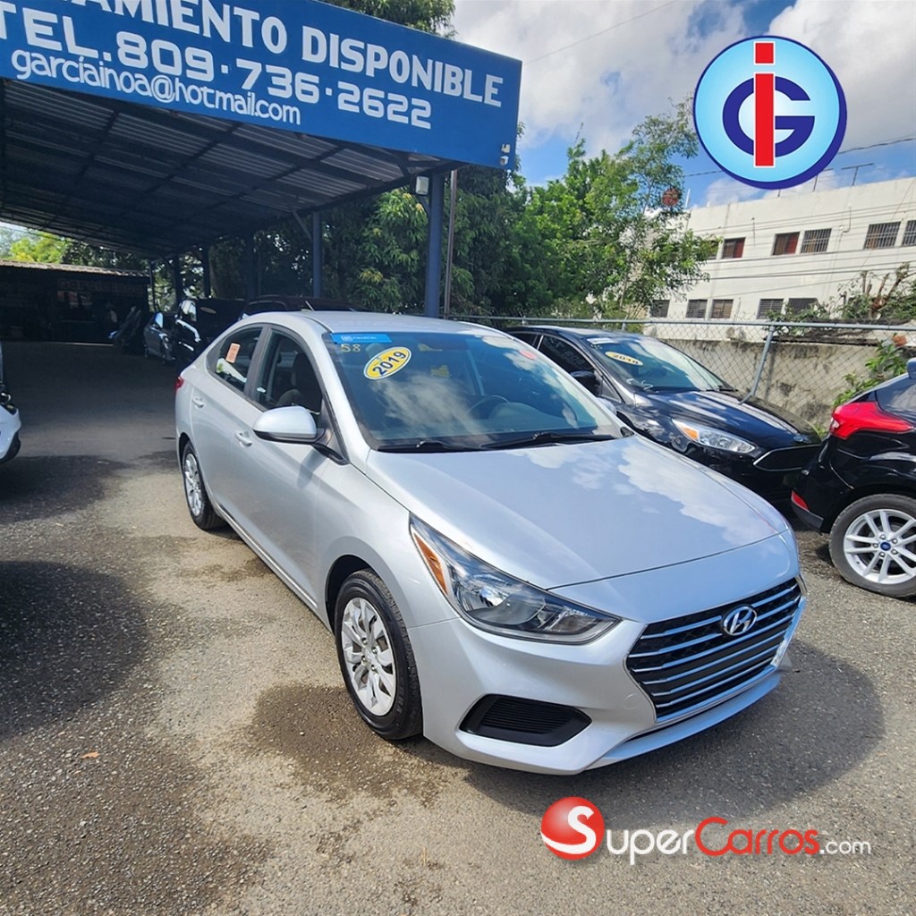 2019 Hyundai Accent SE — foto 2 / 12