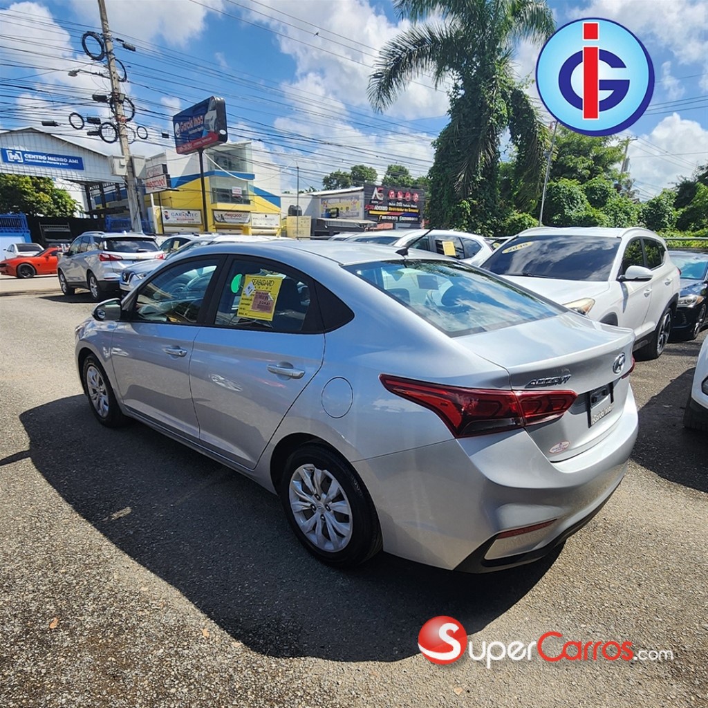 2019 Hyundai Accent SE — foto 4 / 12