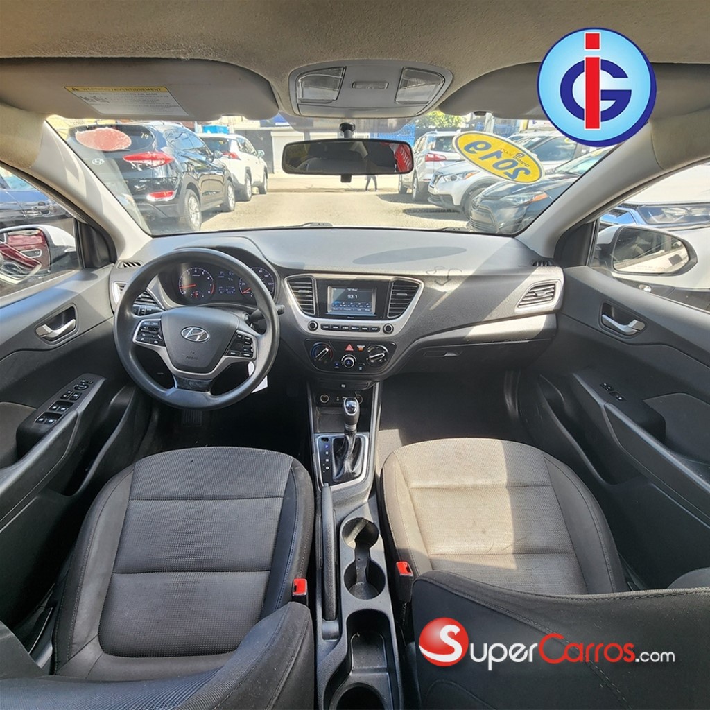 2019 Hyundai Accent SE — foto 9 / 12