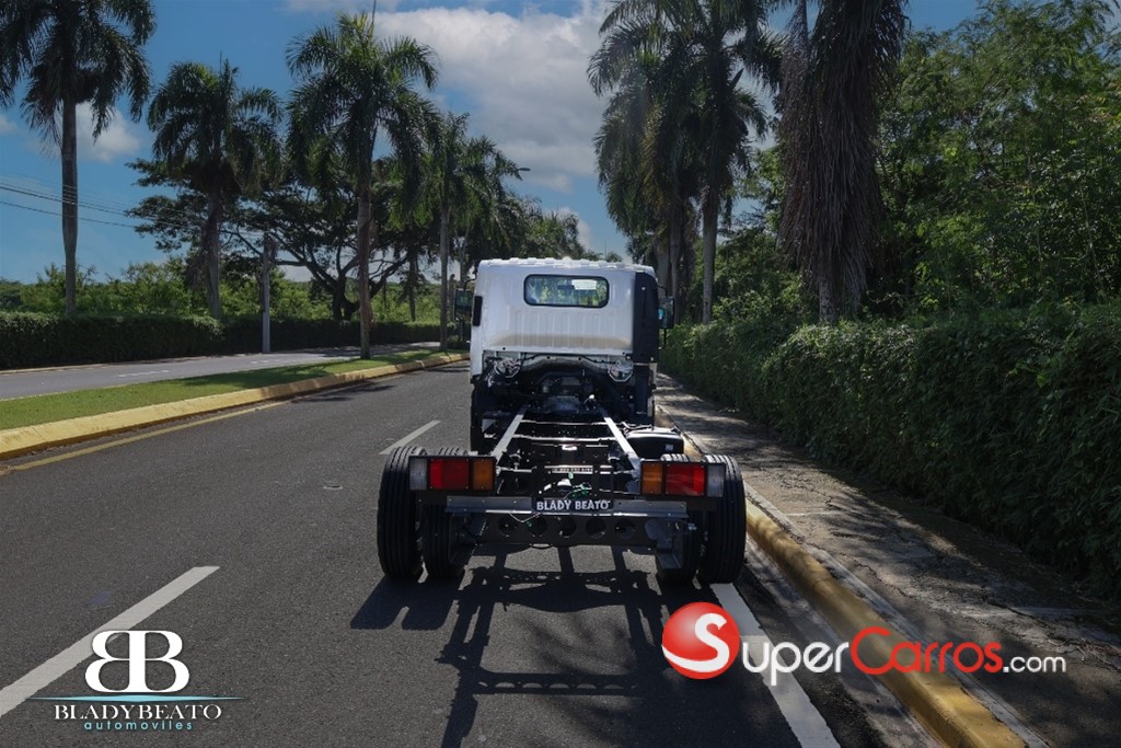 2025 Isuzu NQR 18 Pies — foto 7 / 10