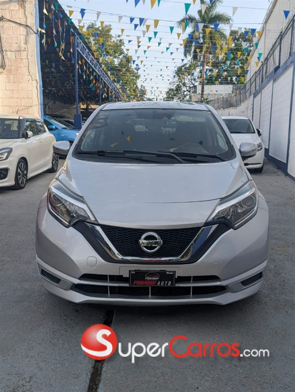 2018 Nissan Note — foto 11 / 12