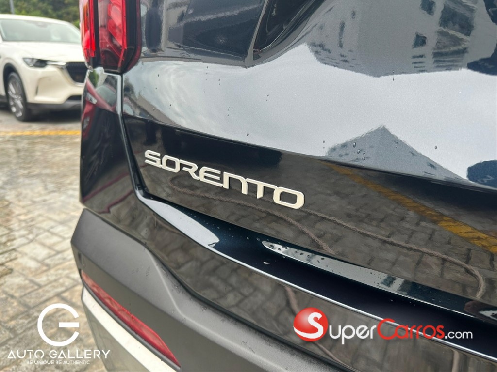 2027 Kia Sorento MQ4 Luxury — foto 3 / 10