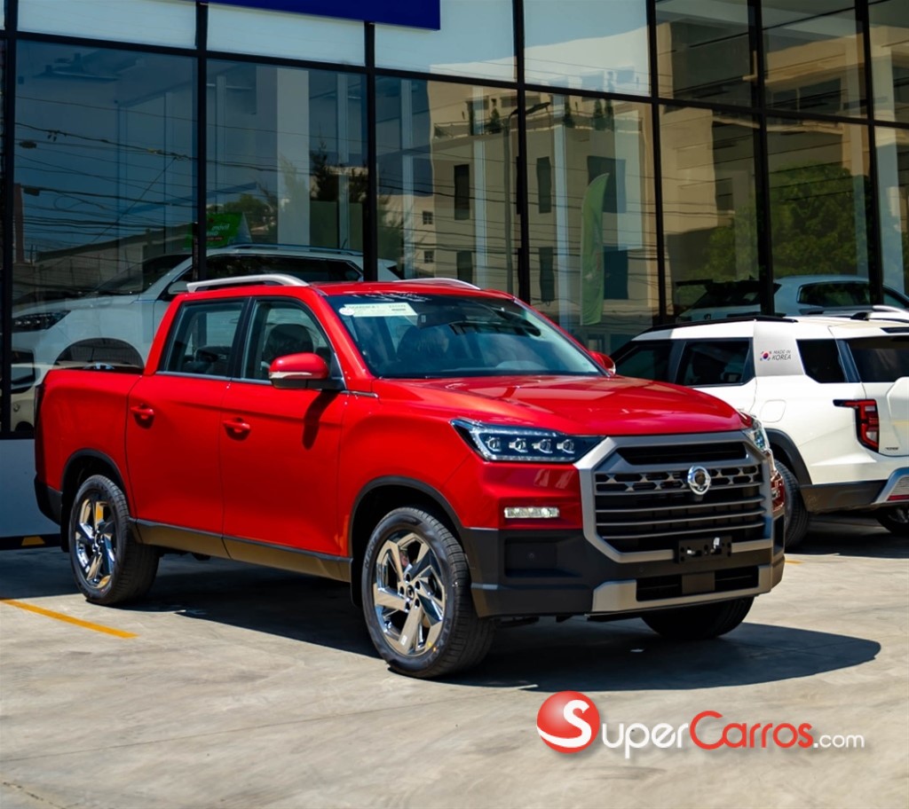 2025 KGM Musso LIMITED — foto 4 / 11