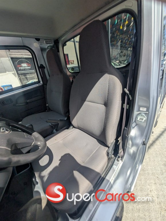 2021 Daihatsu Hijet — foto 5 / 12