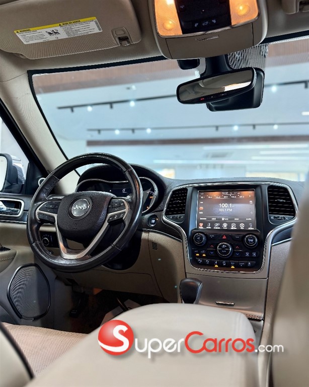 2017 Jeep Grand Cherokee Overland — foto 2 / 11