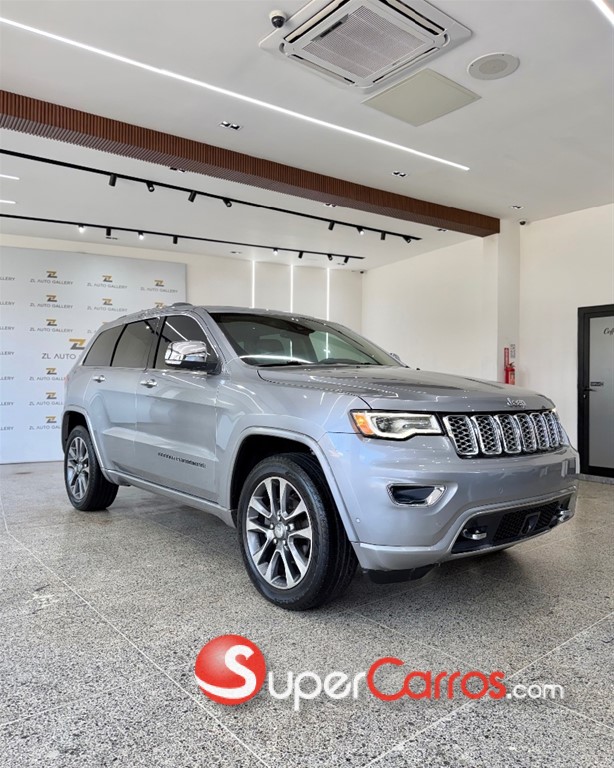 2017 Jeep Grand Cherokee Overland — foto 11 / 11