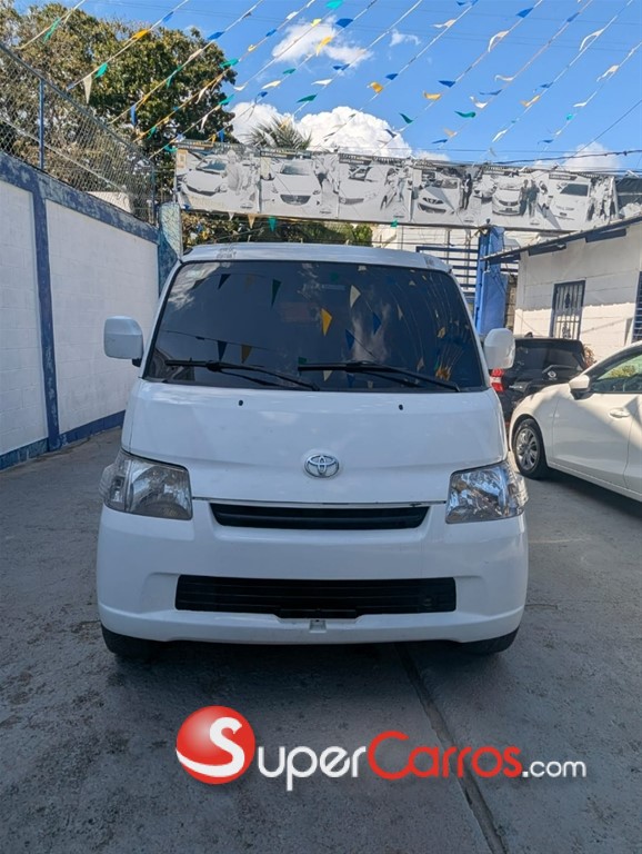 2015 Toyota Town-Ace — foto 2 / 9