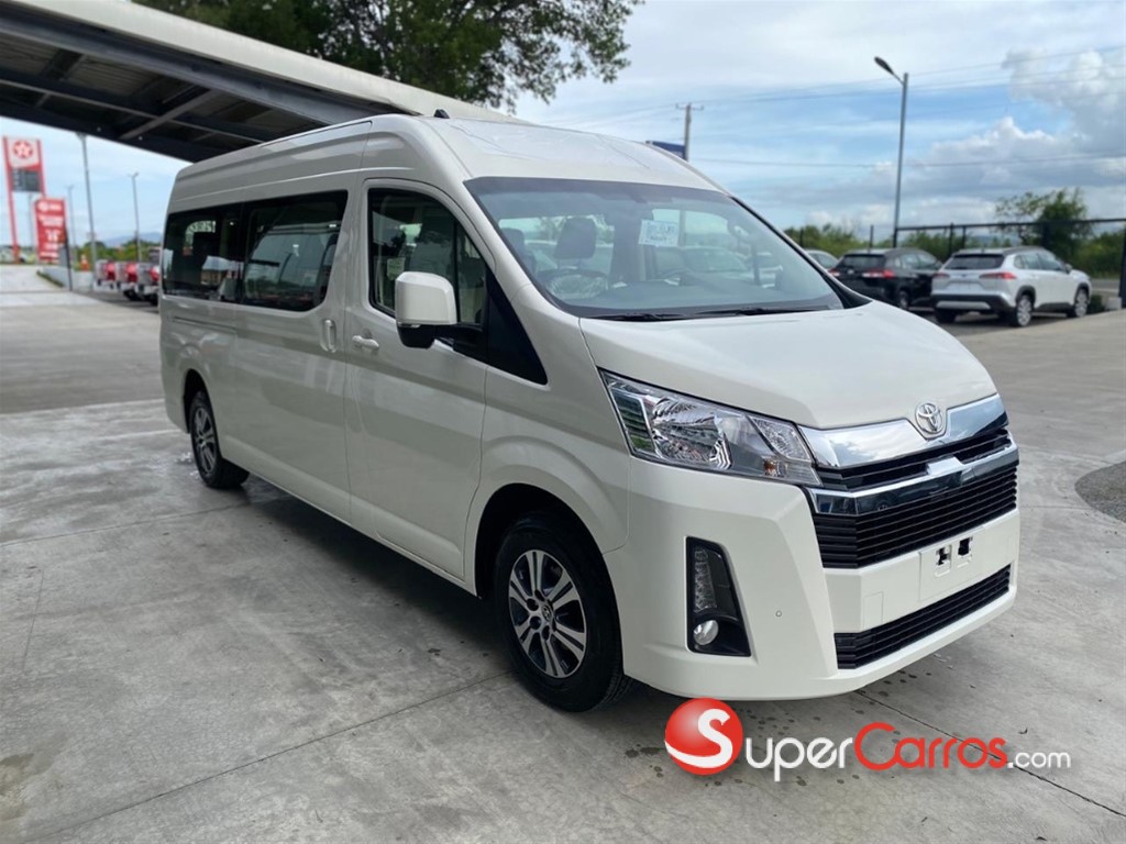 2026 Toyota Hiace GL — foto 2 / 9