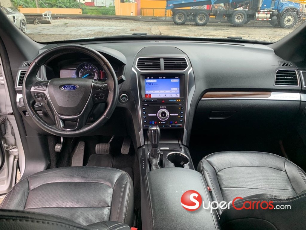 2019 Ford Explorer Limited — foto 5 / 10