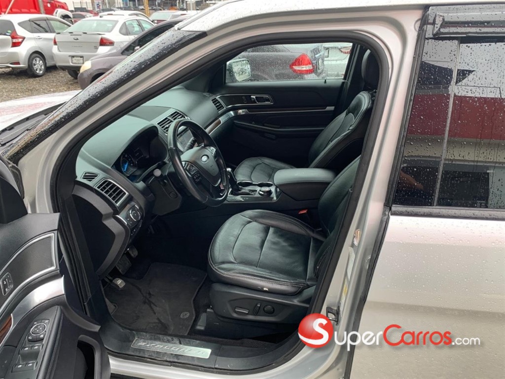 2019 Ford Explorer Limited — foto 10 / 10