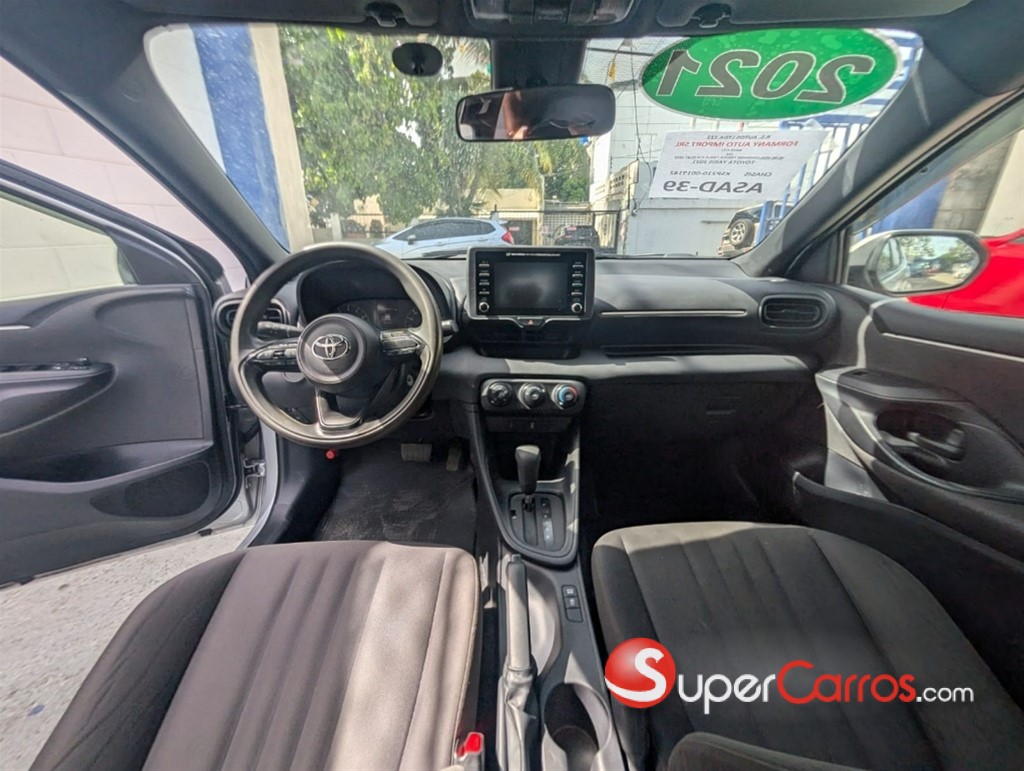 2021 Toyota Yaris — foto 9 / 12