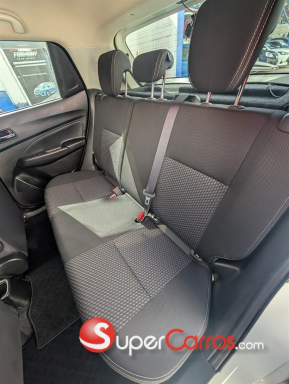 2020 Suzuki Swift RS Sport — foto 3 / 12
