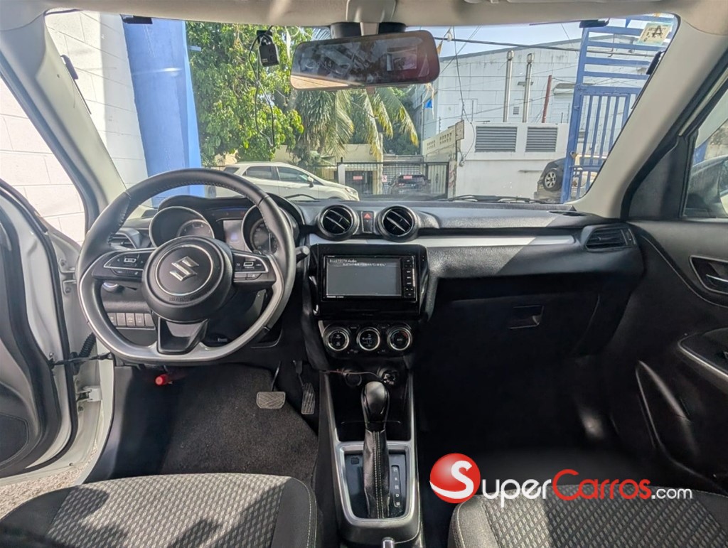 2020 Suzuki Swift RS Sport — foto 5 / 12