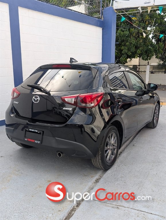 2020 Mazda Demio — foto 10 / 12