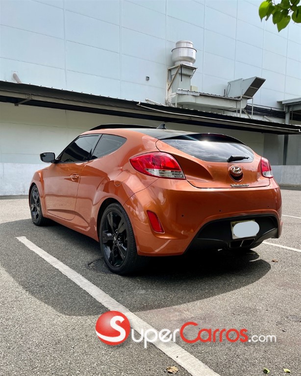2016 Hyundai Veloster — foto 4 / 10