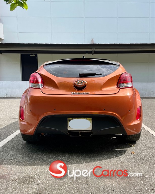 2016 Hyundai Veloster — foto 5 / 10