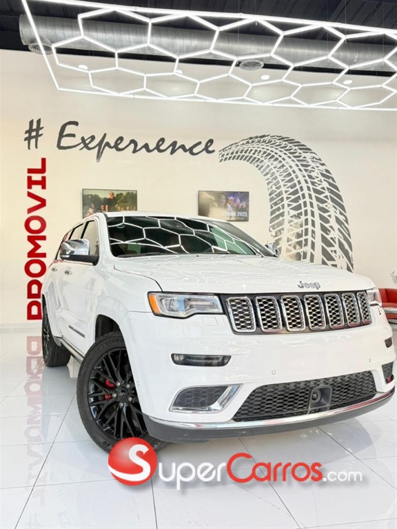 2017 Jeep Grand Cherokee SUMMIT