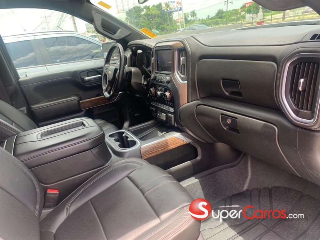 2019 Chevrolet Silverado High Country — foto 6 / 9