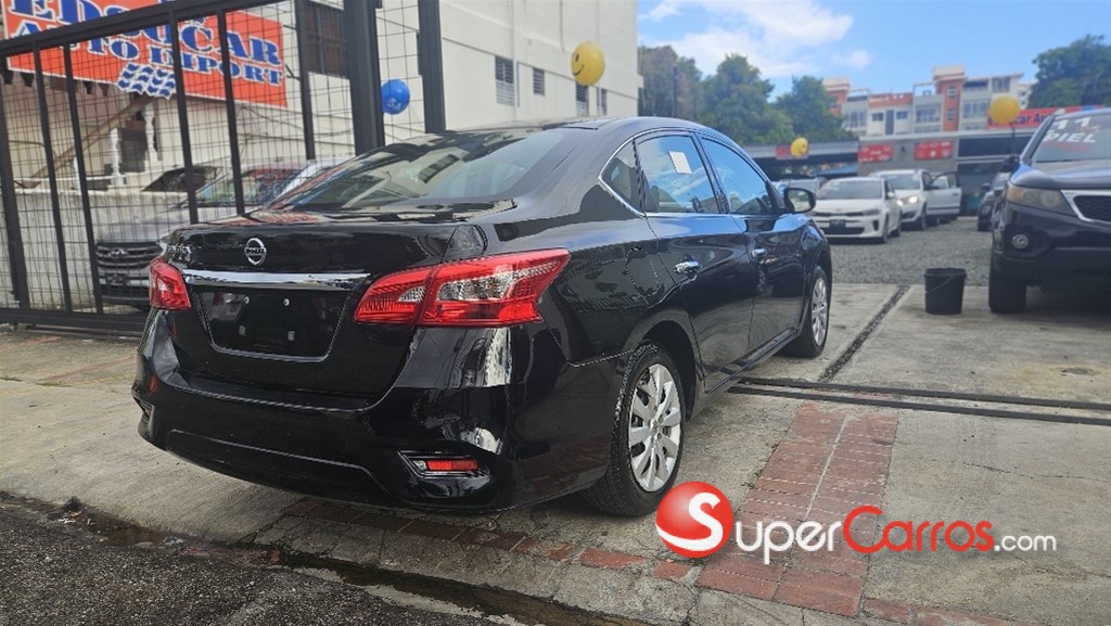 2018 Nissan Sentra SL — foto 4 / 10