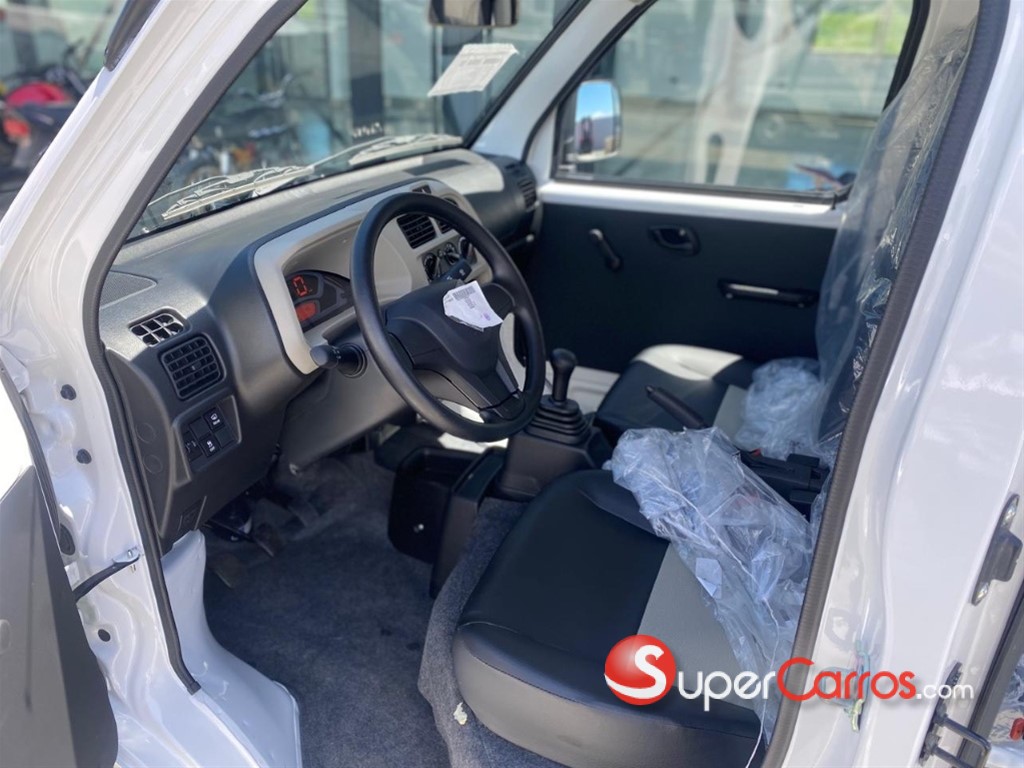 2026 Suzuki EECO — foto 5 / 9