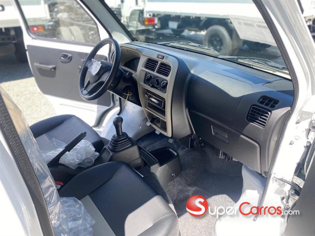 2026 Suzuki EECO — foto 7 / 9