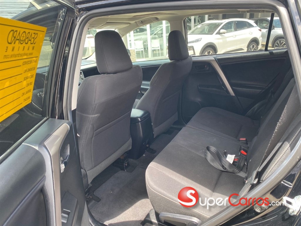 2018 Toyota RAV4 XLE — foto 4 / 6