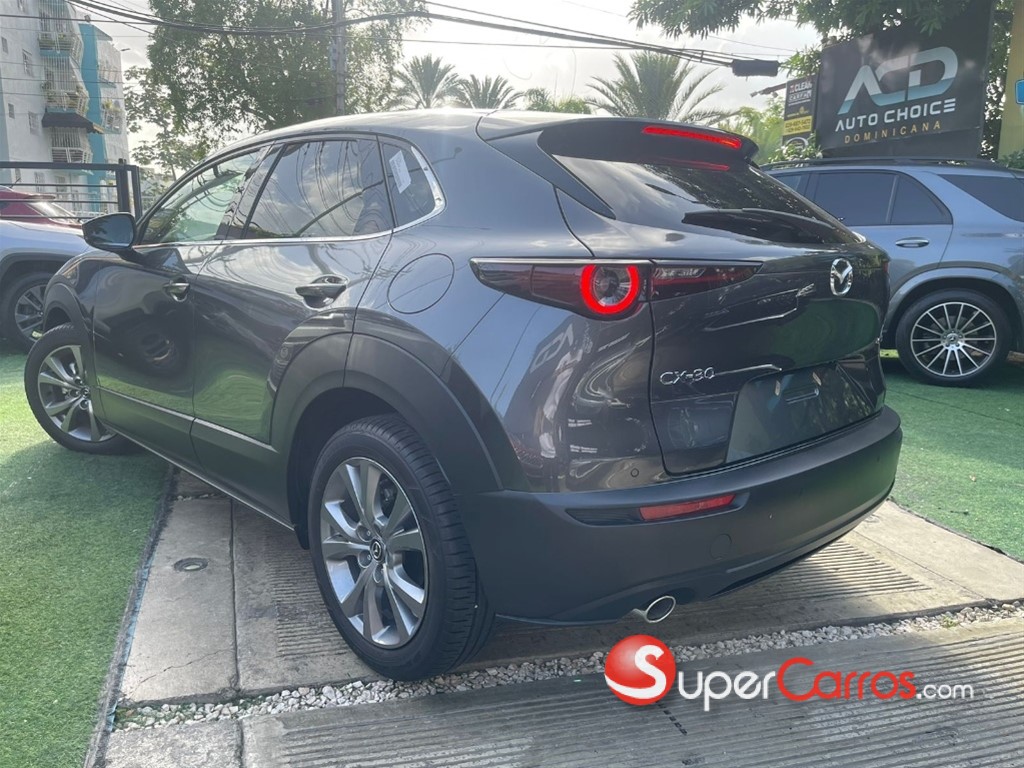 2027 Mazda CX-30 — foto 6 / 12