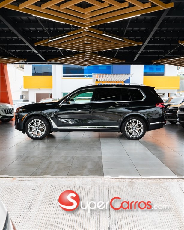 2024 BMW X 7 XDRIVE 40i — foto 5 / 10