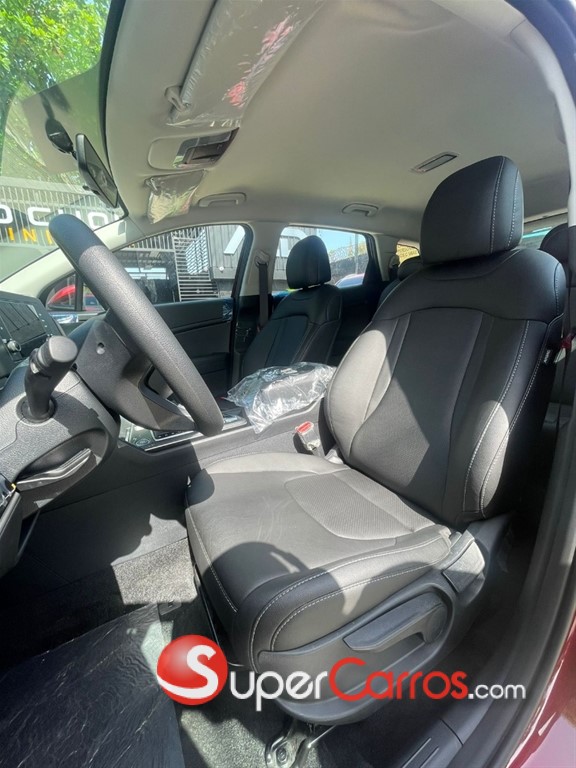2026 Kia Sportage Sport — foto 8 / 12