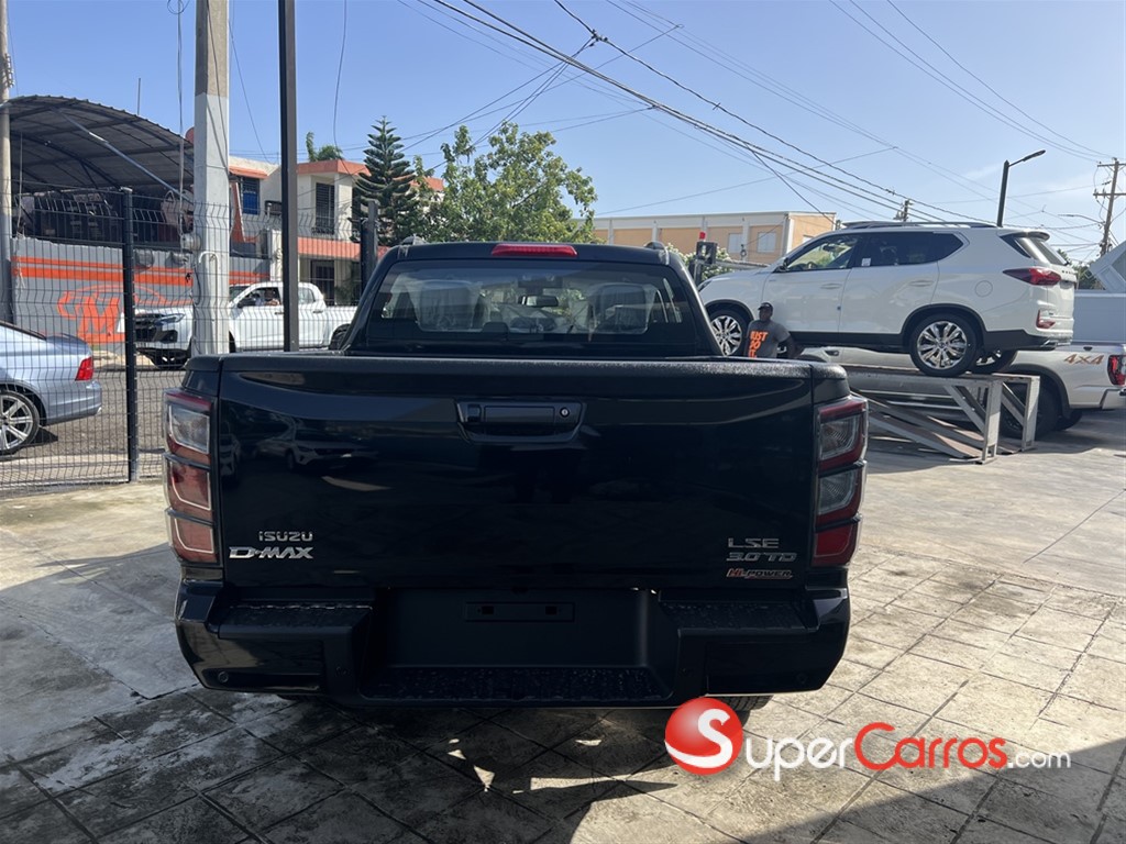 2027 Isuzu DMAX — foto 5 / 9