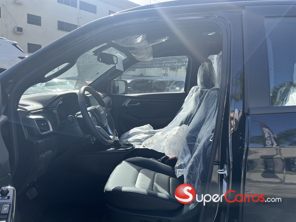 2027 Isuzu DMAX — foto 9 / 9
