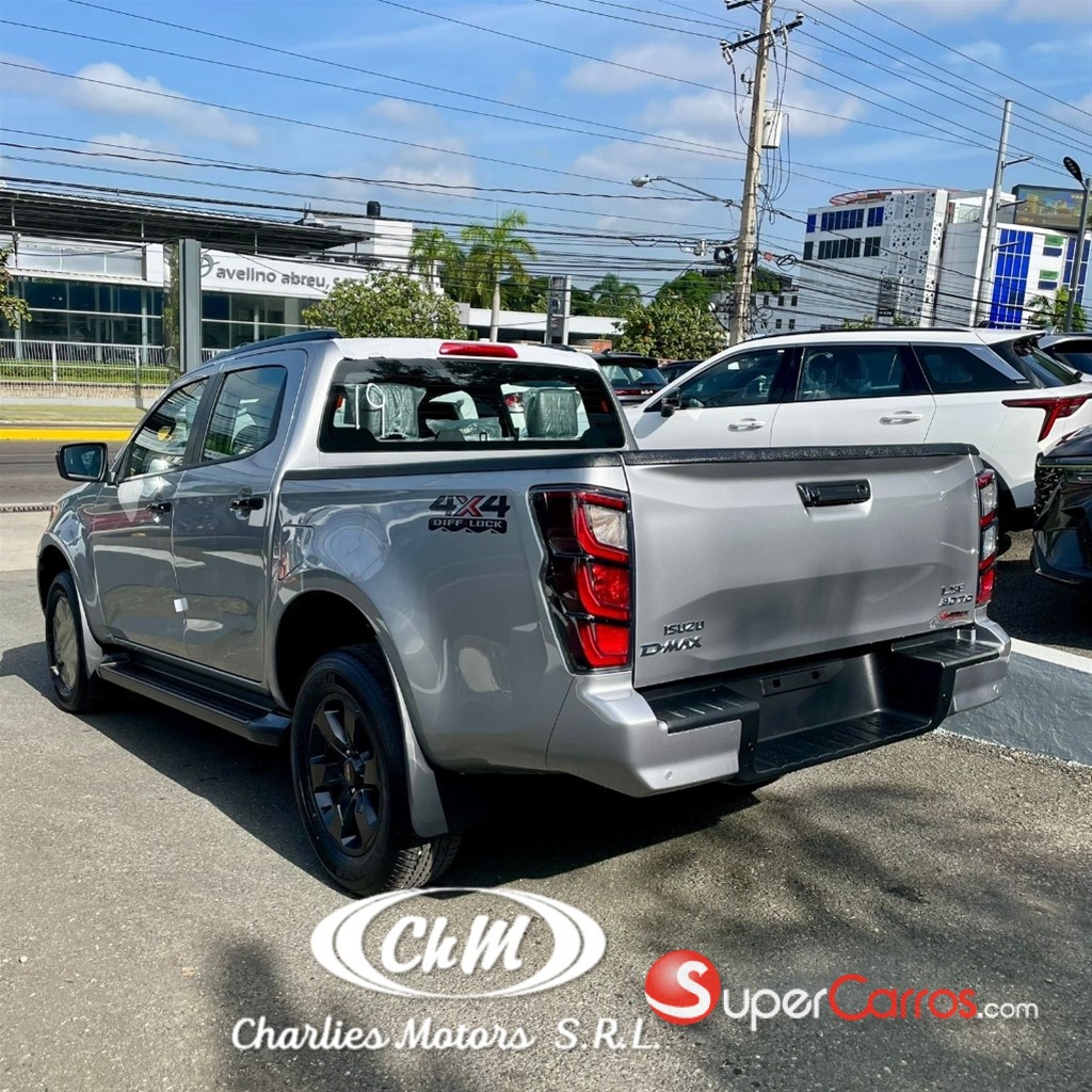2027 Isuzu DMAX — foto 3 / 9