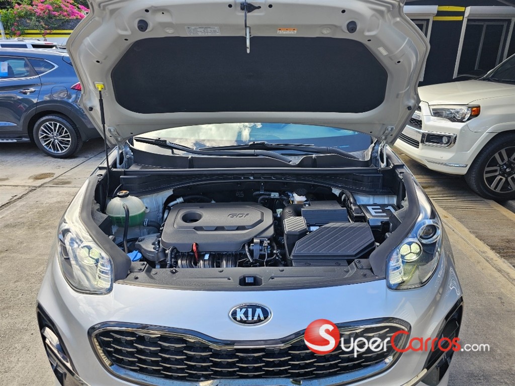 2020 Kia Sportage Sport — foto 2 / 8