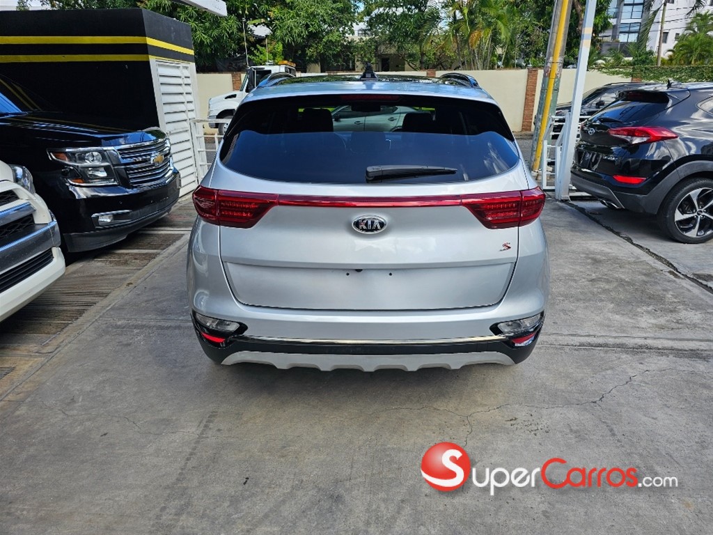 2020 Kia Sportage Sport — foto 5 / 8