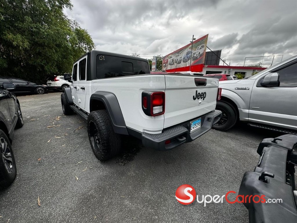2020 Jeep Gladiator Sport — foto 3 / 7