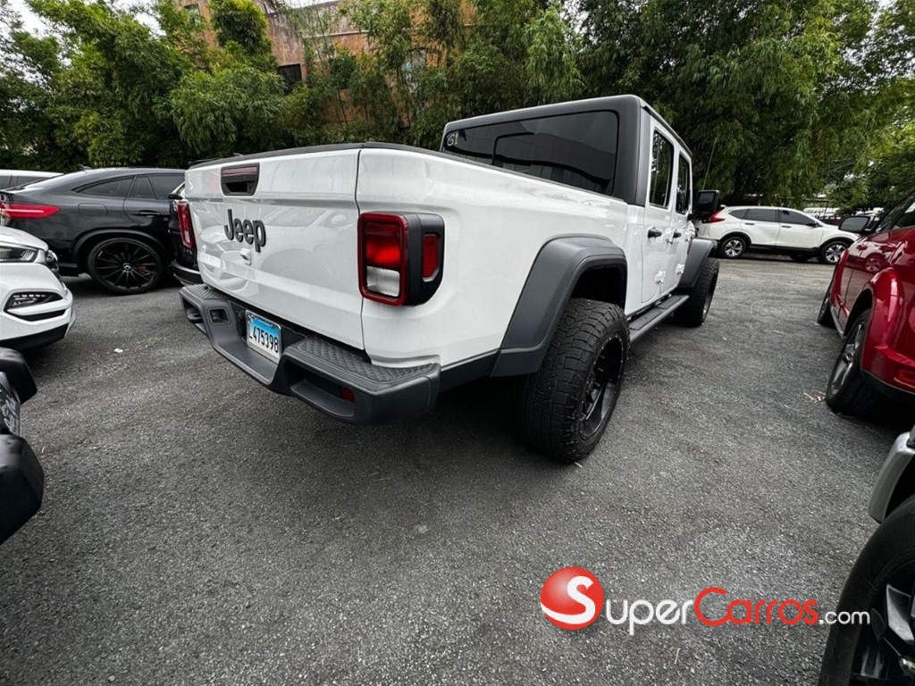2020 Jeep Gladiator Sport — foto 4 / 7