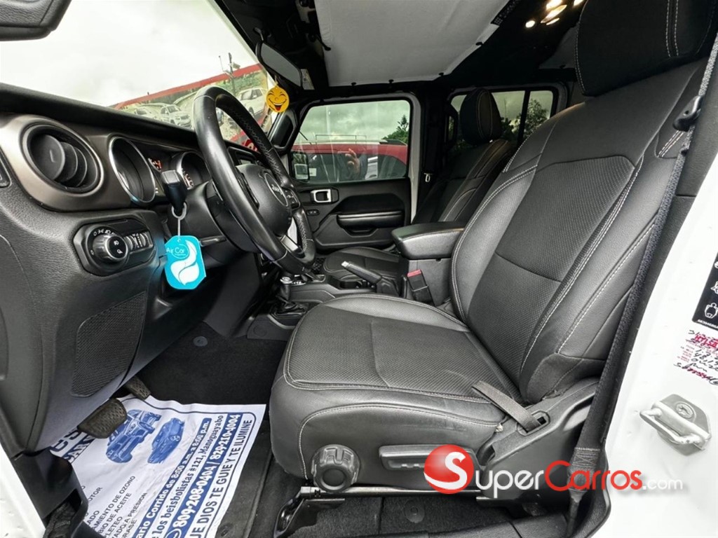 2020 Jeep Gladiator Sport — foto 6 / 7