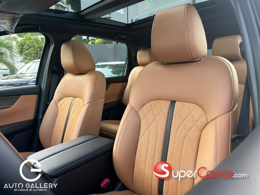 2027 Mazda CX-90 High Plus MHEV — foto 7 / 11
