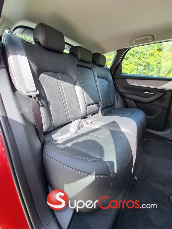 2026 Mazda CX-60 GS — foto 10 / 12