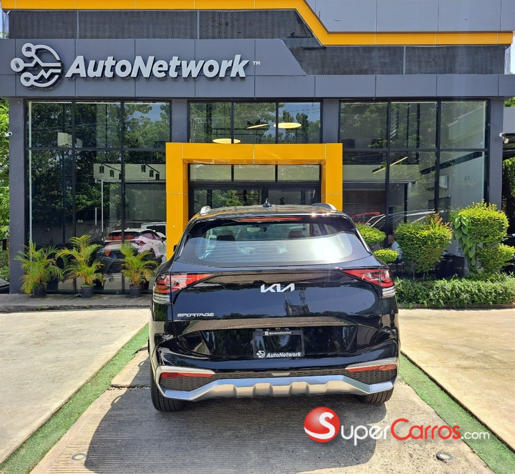 2026 Kia Sportage Luxury — foto 5 / 12