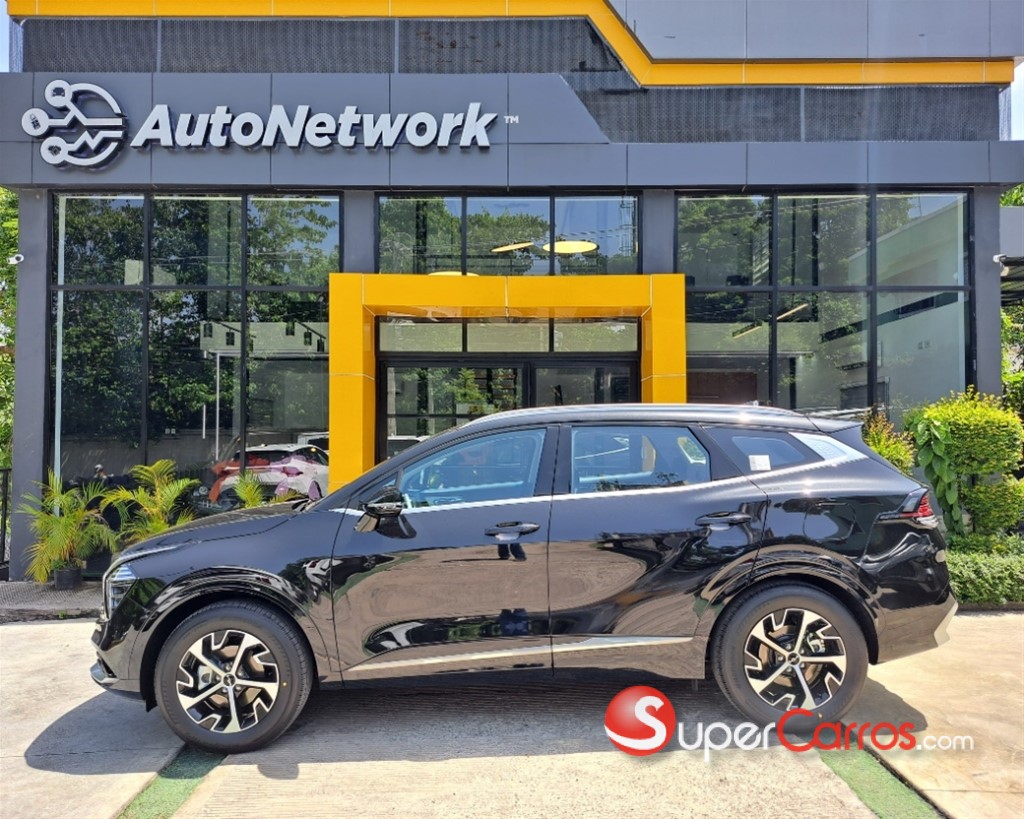 2026 Kia Sportage Luxury — foto 7 / 12