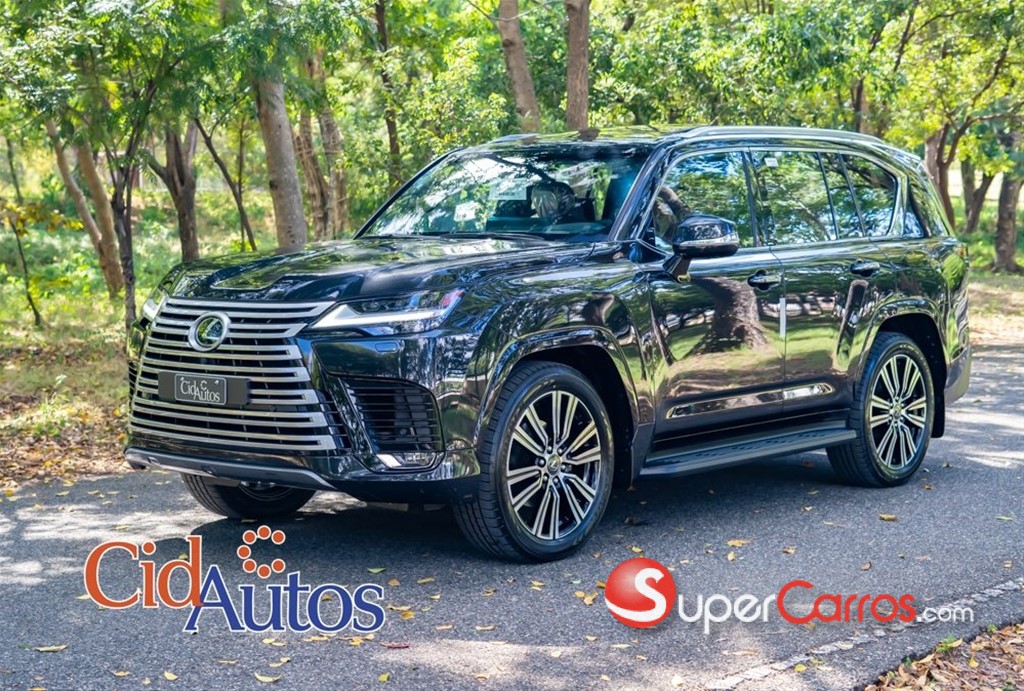 2026 Lexus LX 600 URBAN — foto 2 / 12
