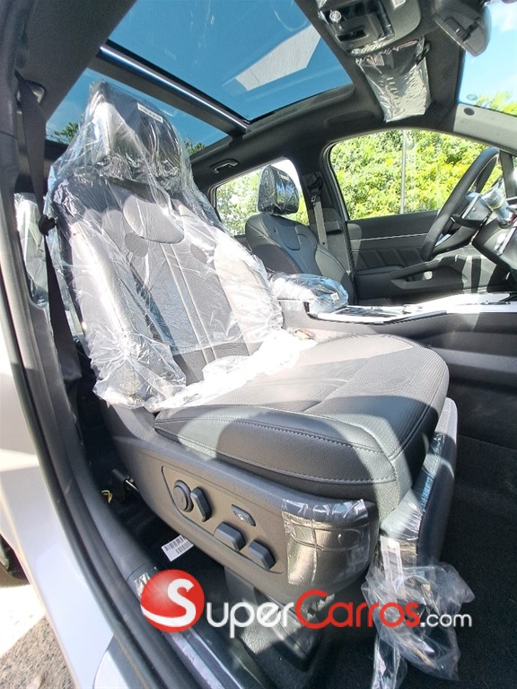 2026 Kia Sorento MQ4 Limited — foto 10 / 12