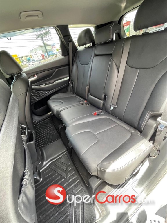 2020 Hyundai Santa Fe SEL — foto 5 / 10