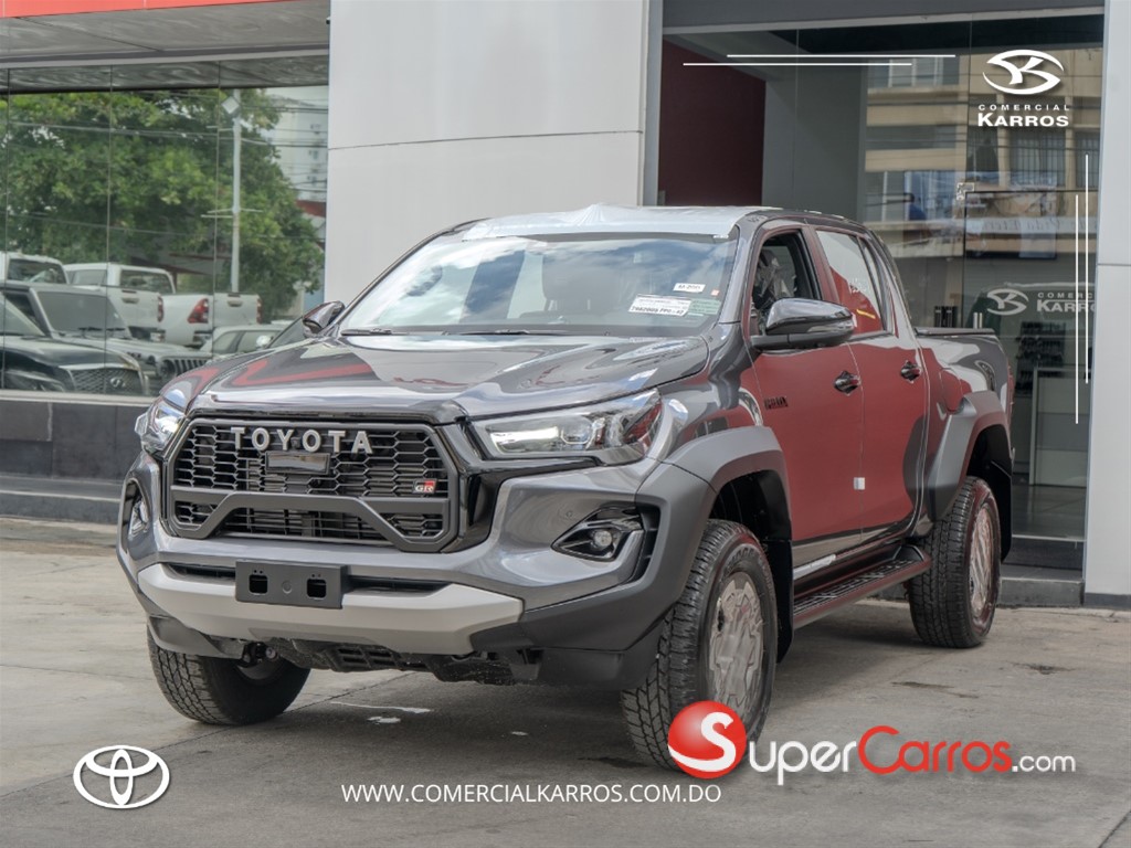 2026 Toyota Hilux GR Sport — foto 3 / 11