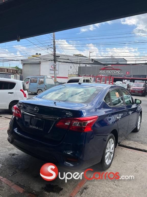 2019 Nissan Sentra SV — foto 8 / 11