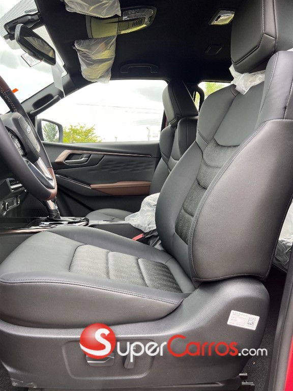 2027 Isuzu DMAX LSE — foto 12 / 12