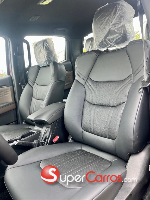2027 Isuzu DMAX LSE — foto 7 / 11
