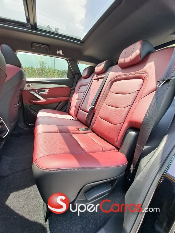 2026 Jetour X70 PLUS — foto 10 / 12