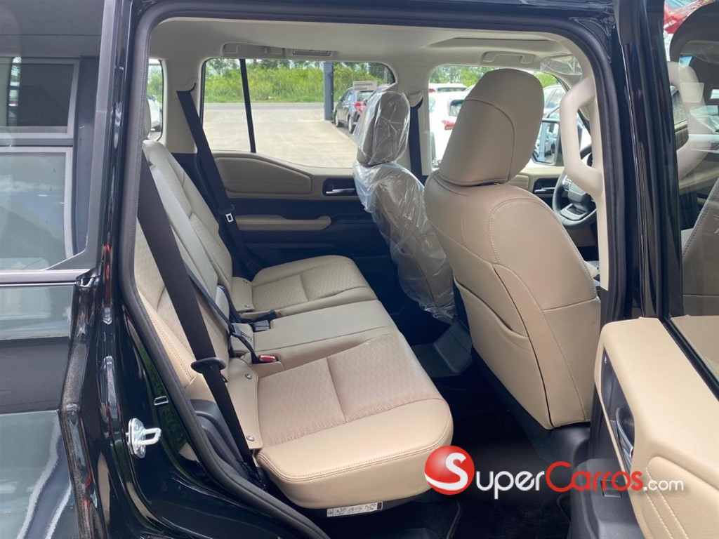 2027 Toyota Land Cruiser Prado LUXURY 1L — foto 8 / 9